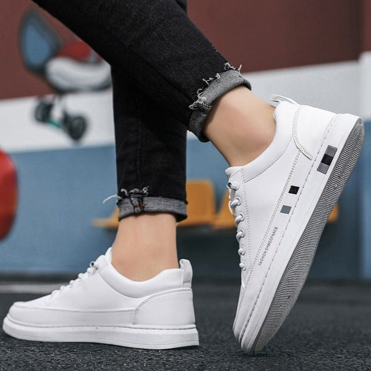 Tênis Masculino de Couro Fashion