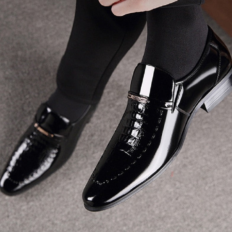 Sapato Masculino de Couro Envernizado Bellaro® S1090