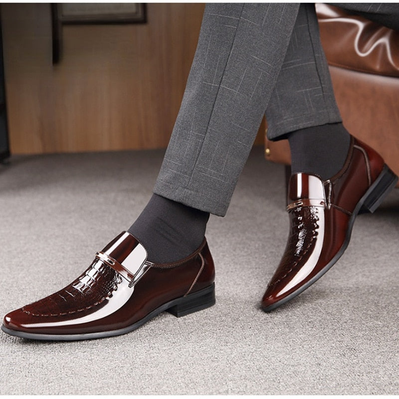 Sapato Masculino de Couro Envernizado Bellaro® S1090