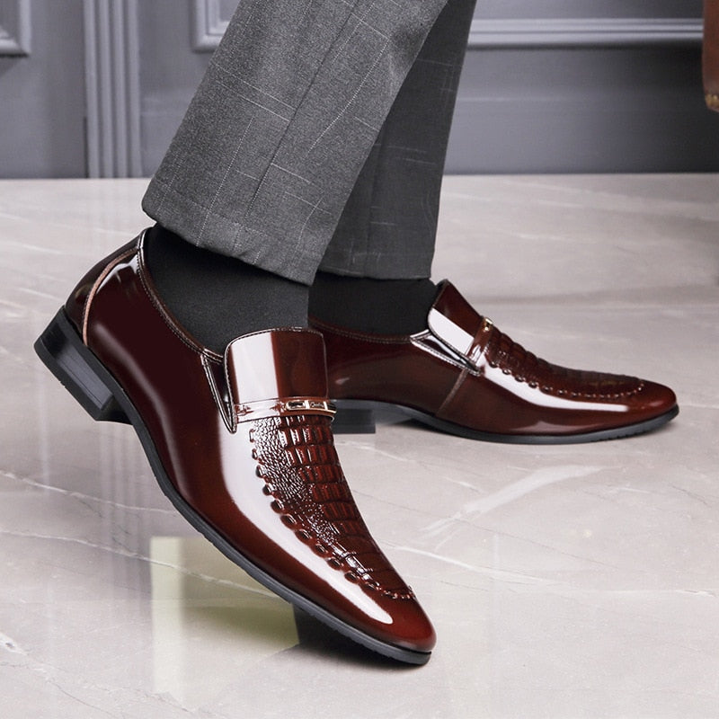 Sapato Masculino de Couro Envernizado Bellaro® S1090